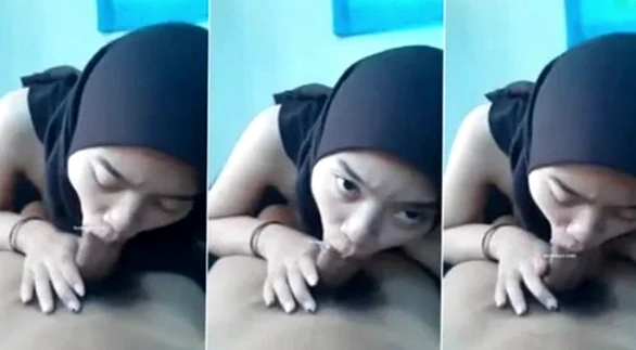 Hijab Viral Asupan Hijab Suka Makan Taro Sampe Mau Muntah Matanya Berair dan Berbunyi Prot Prot Sandalnya Lepas Jakarta
